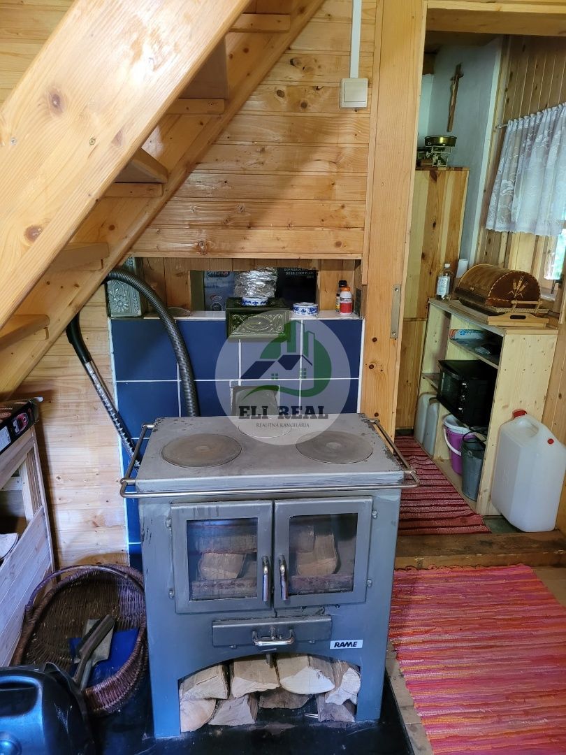 Na predaj chata v obci Opátka - 10