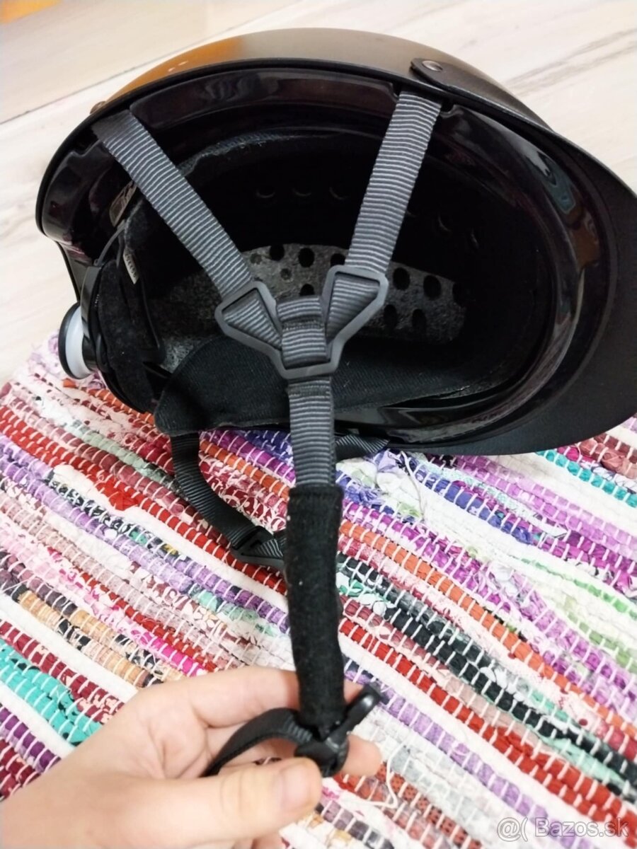 Prilba veľ...S - 10