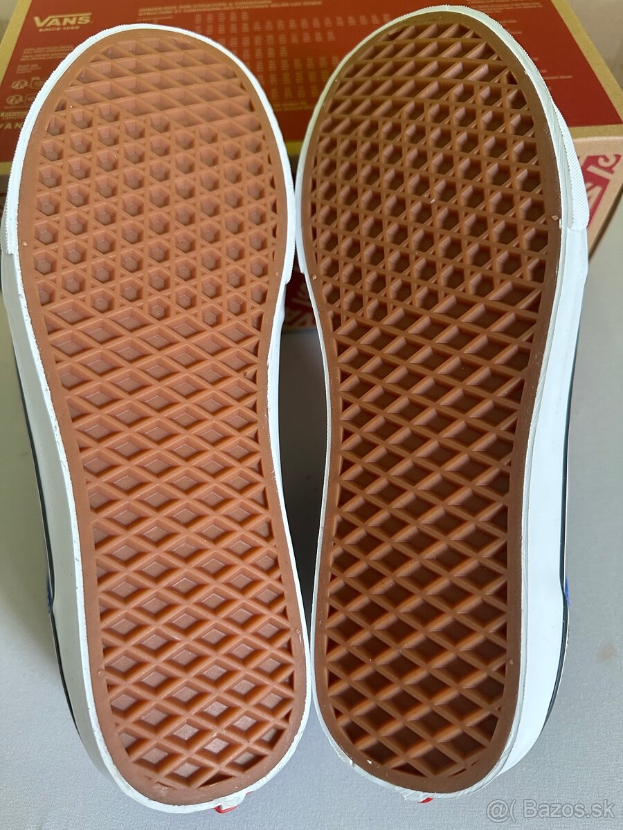 Panske tenisky Vans Filmore - 10