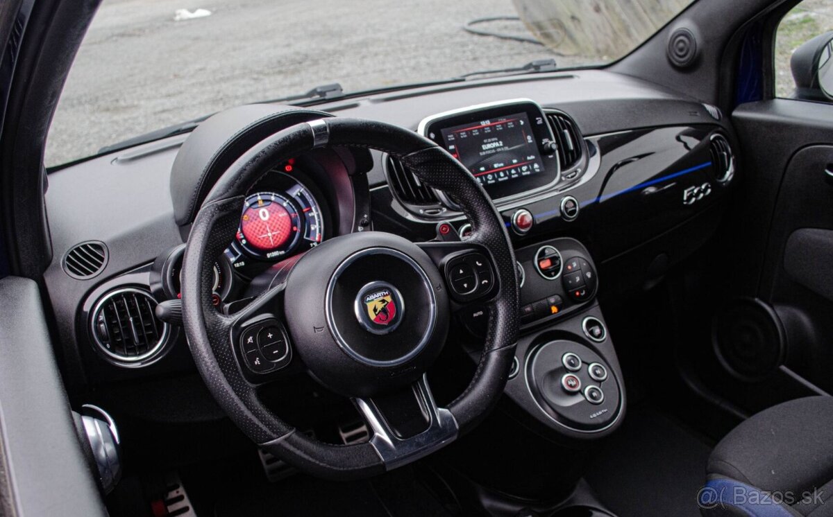 Abarth 595 Monster Energy Yamaha - 10