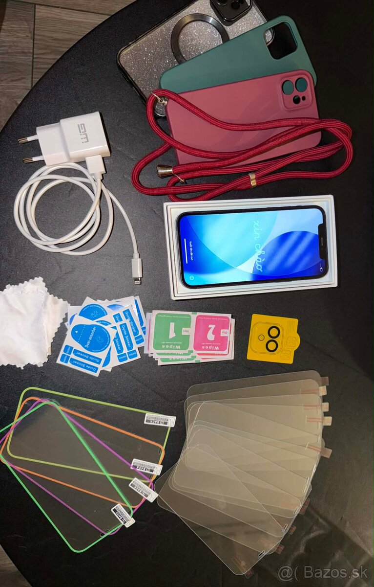 PREDÁM IPHONE 12 , 64GB, Black - 10