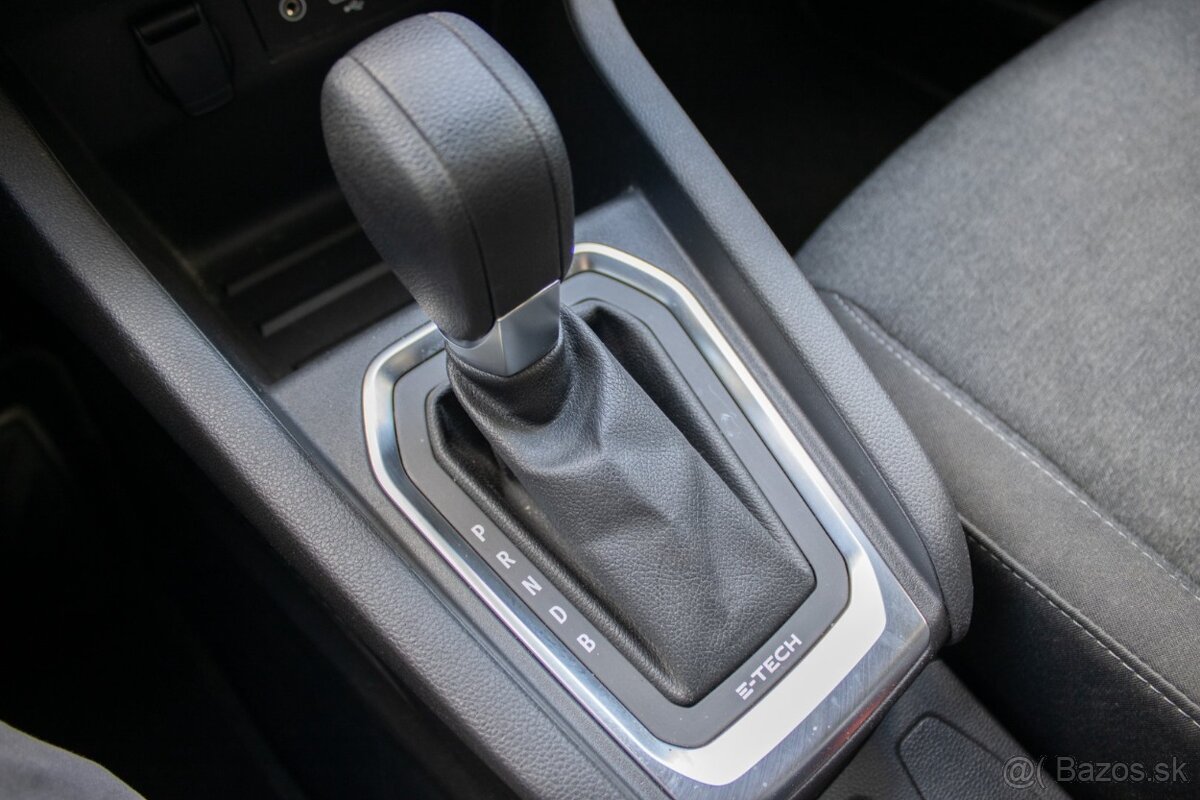 Renault Clio E-tech Hybrid - 10