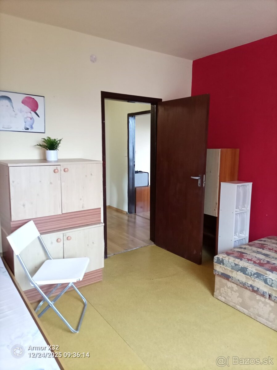 Priestranný 4-izbový byt, 94 m² – Laborecká ulica, Humenné - 10