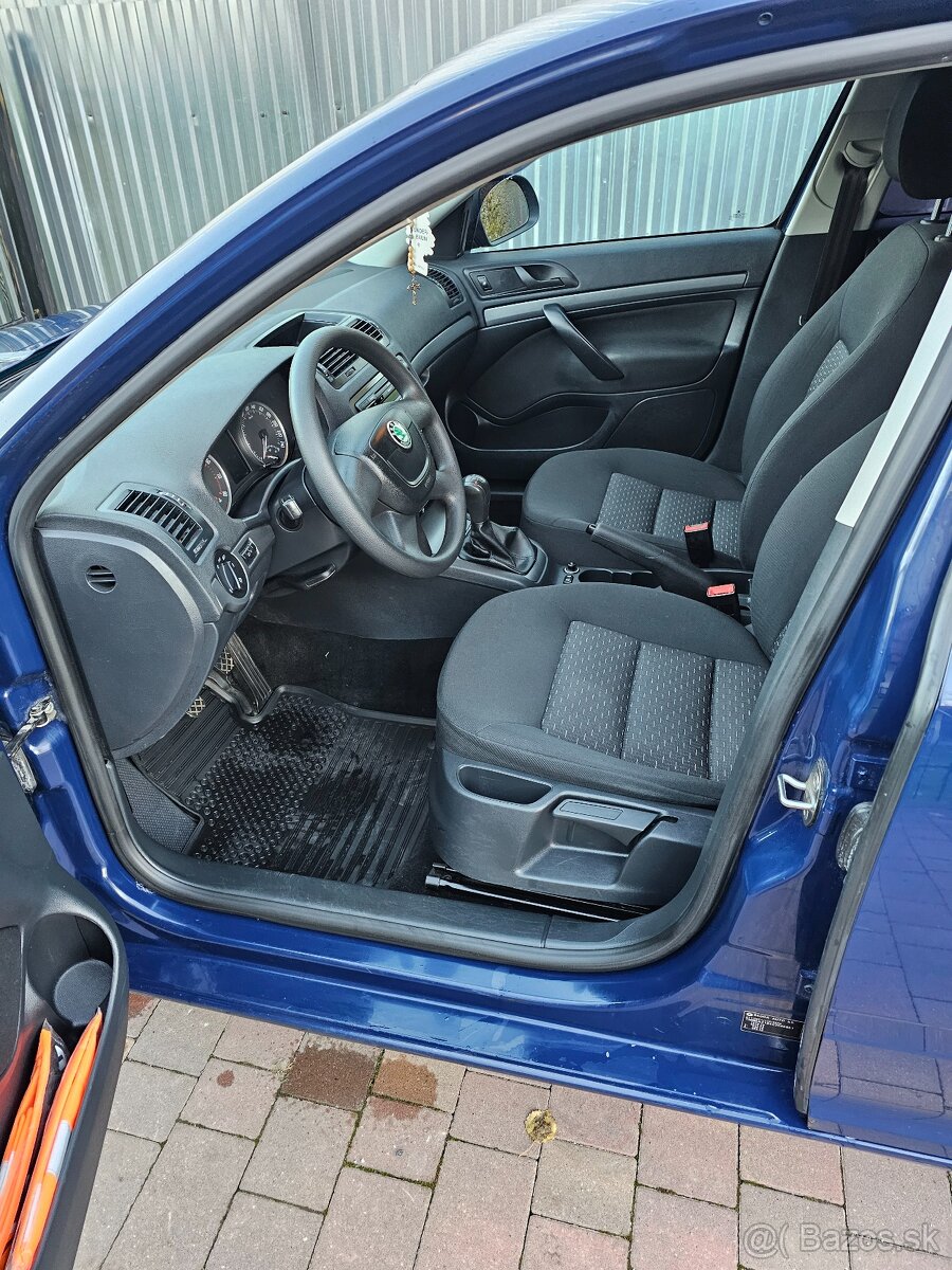 Škoda octavia 2012 - 10
