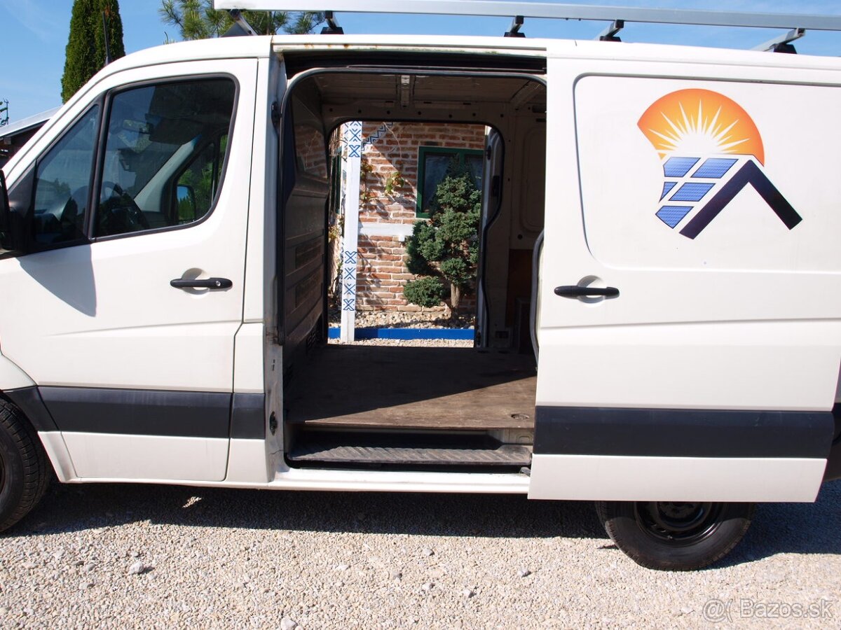 Volkswagen Crafter Dodávka 35 2.5 TDI - 10