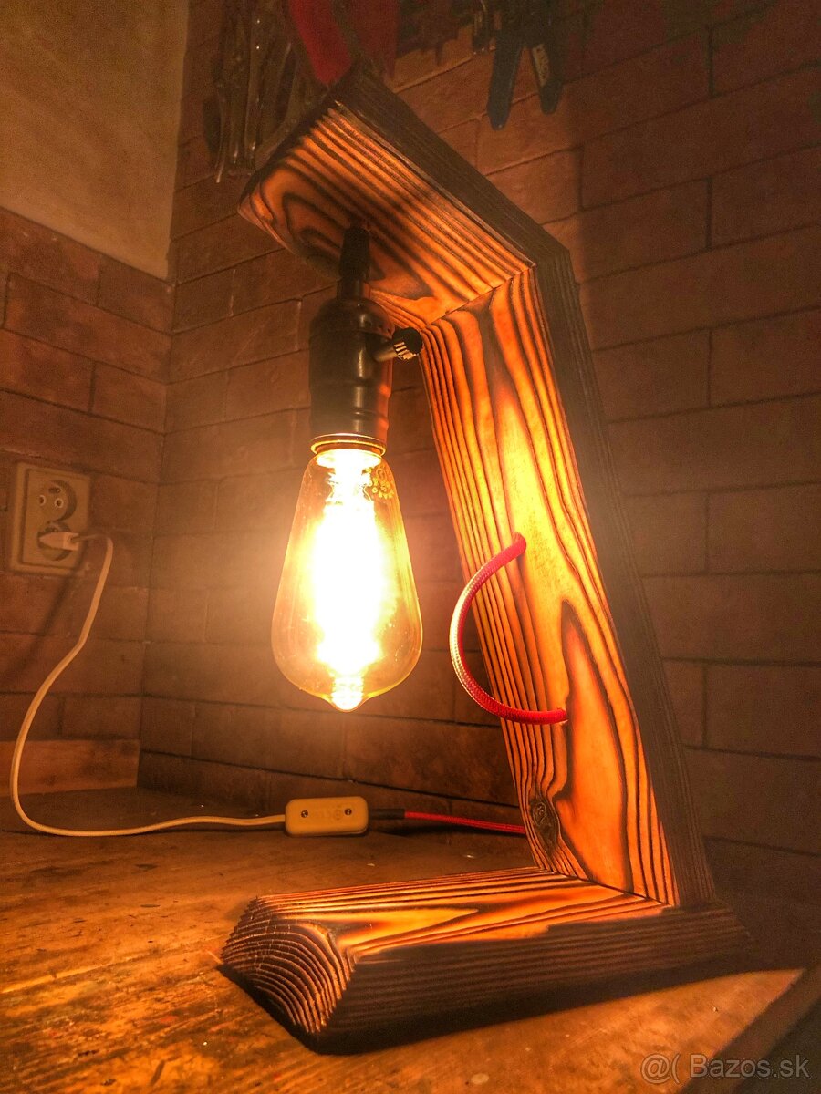 Lampy zo starého dreva - 10