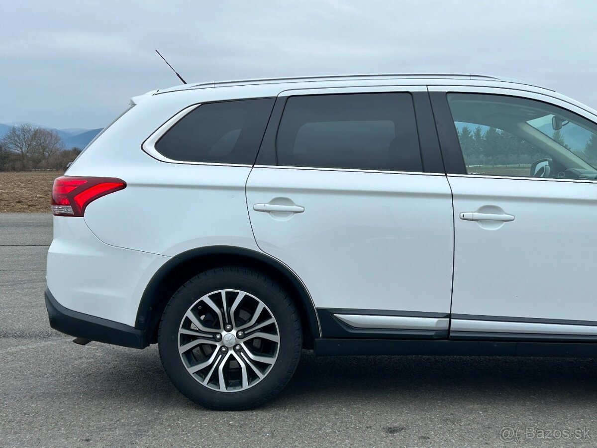 Mitsubishi Outlander 2.2 diesel, 4x4, 7 miest - 10