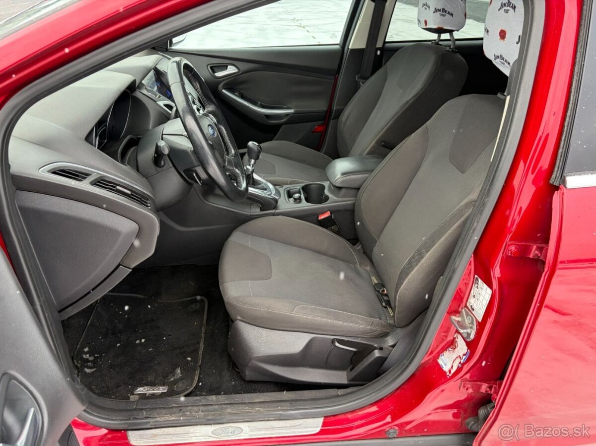 Ford Focus 1.6 EB 110kw TOP VÝBAVA - 10