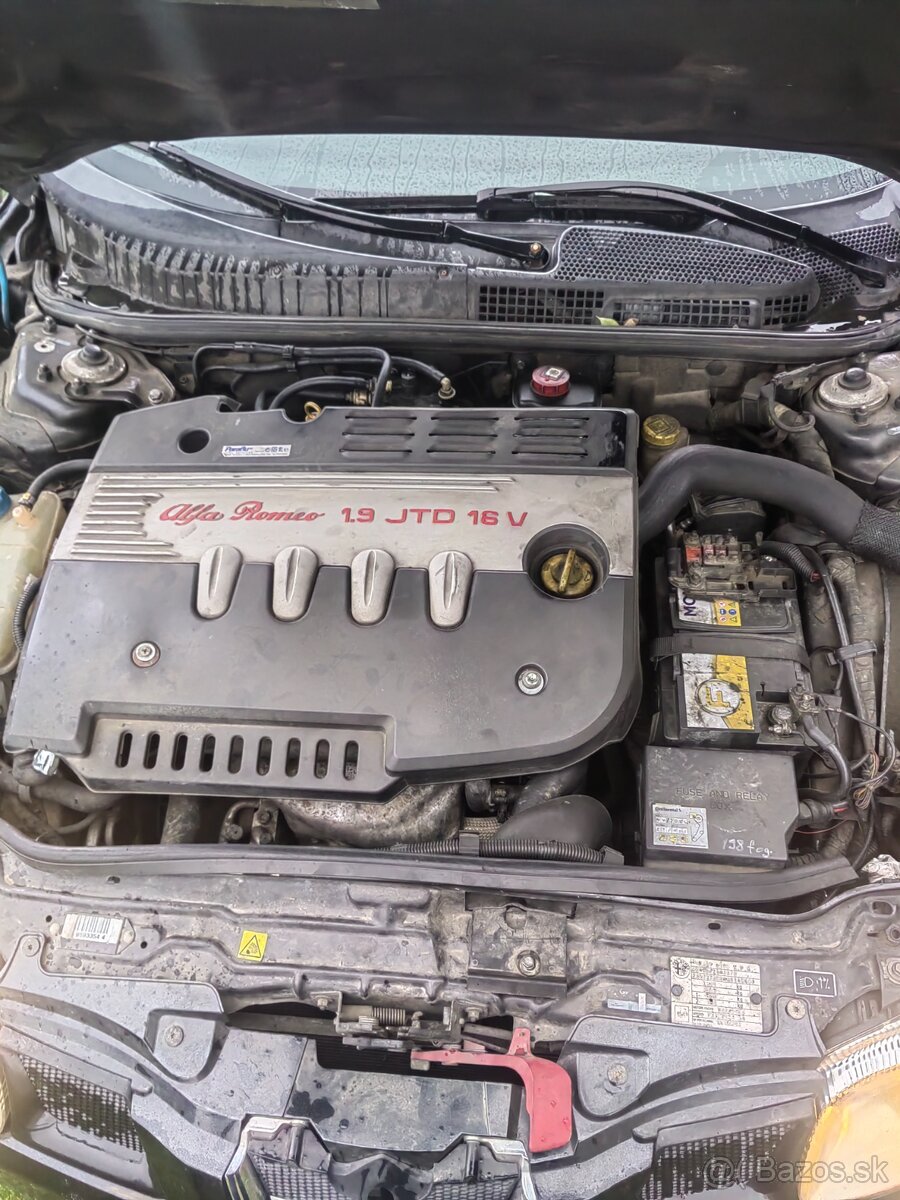 Alfa Romeo gt 1.9 jtd 110kw - 10