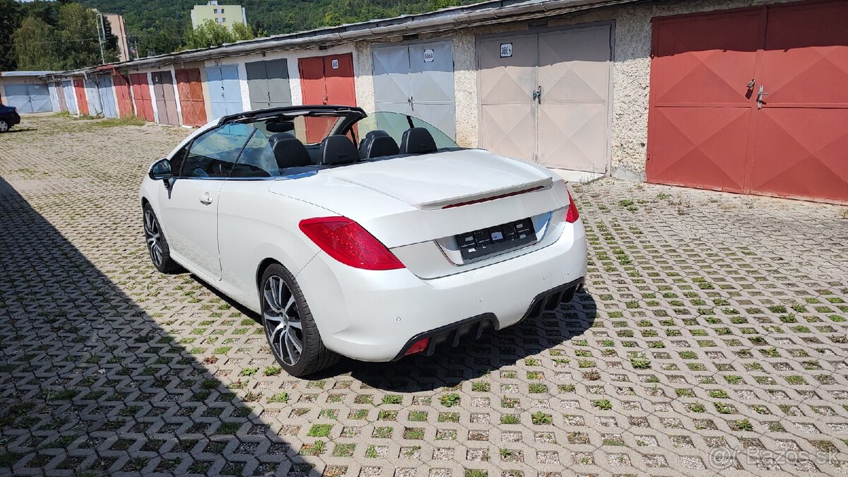 Peugeot 308 CC 1.6i Turbo - 10