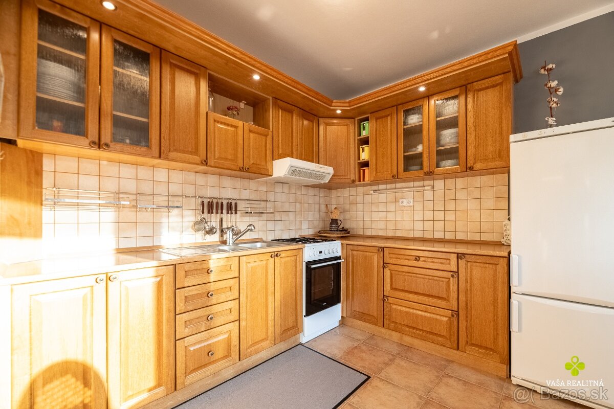 Jedinečný 3 izbový byt Pravenec, terasa, 92 m2 - 10