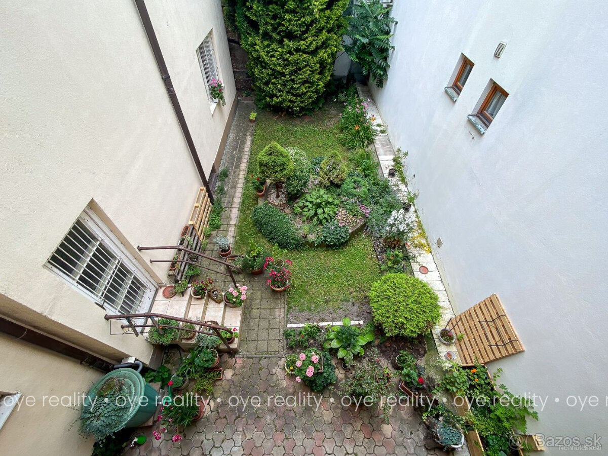 Na prenájom kanc. priestory v absolútnom centre KN - 69 m2 - 10