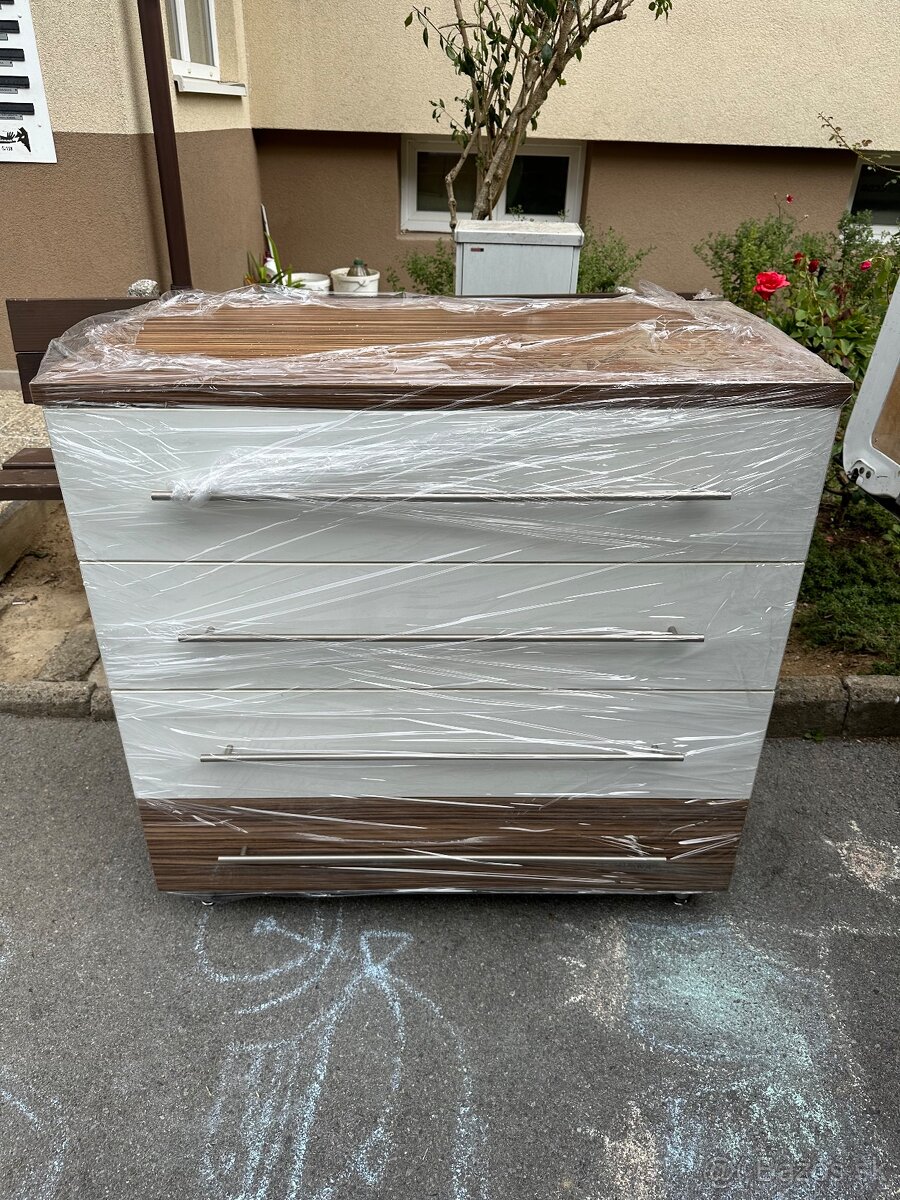 Sťahovanie, preprava, vynáška, vypratávanie - 10