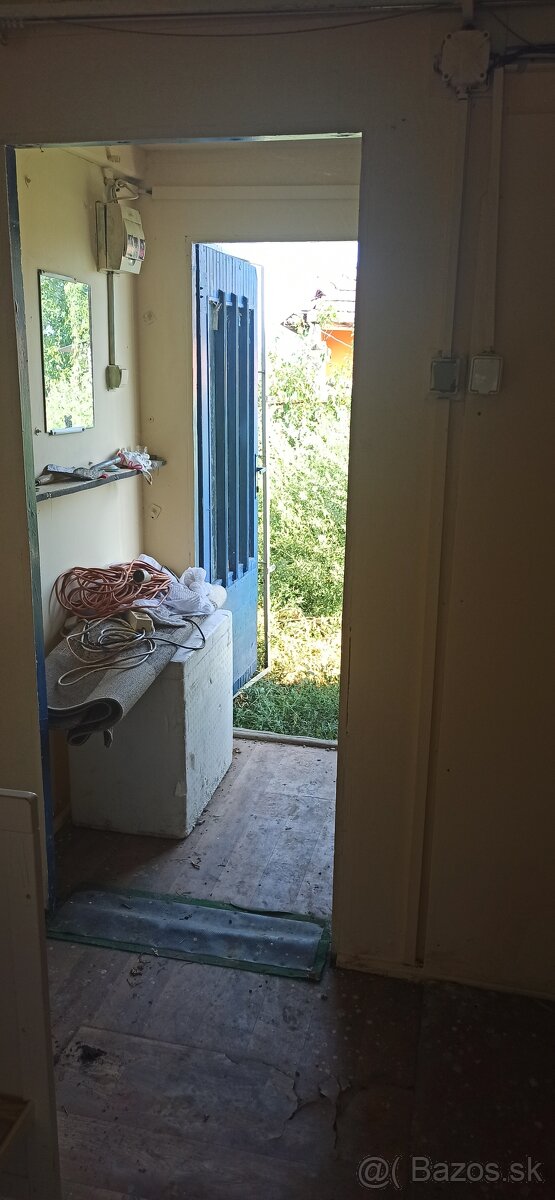 Predám unibunku ihneď obyvatelnu - 10