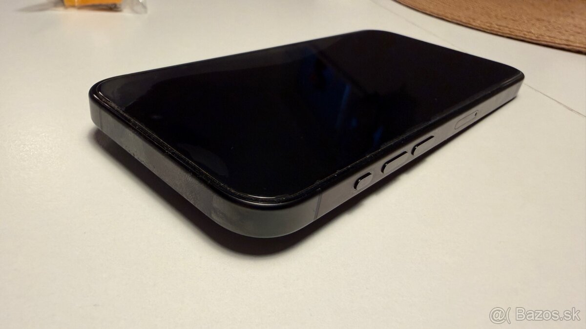 Predam iphone 15 PRO 1TB - TOP STAV - 10