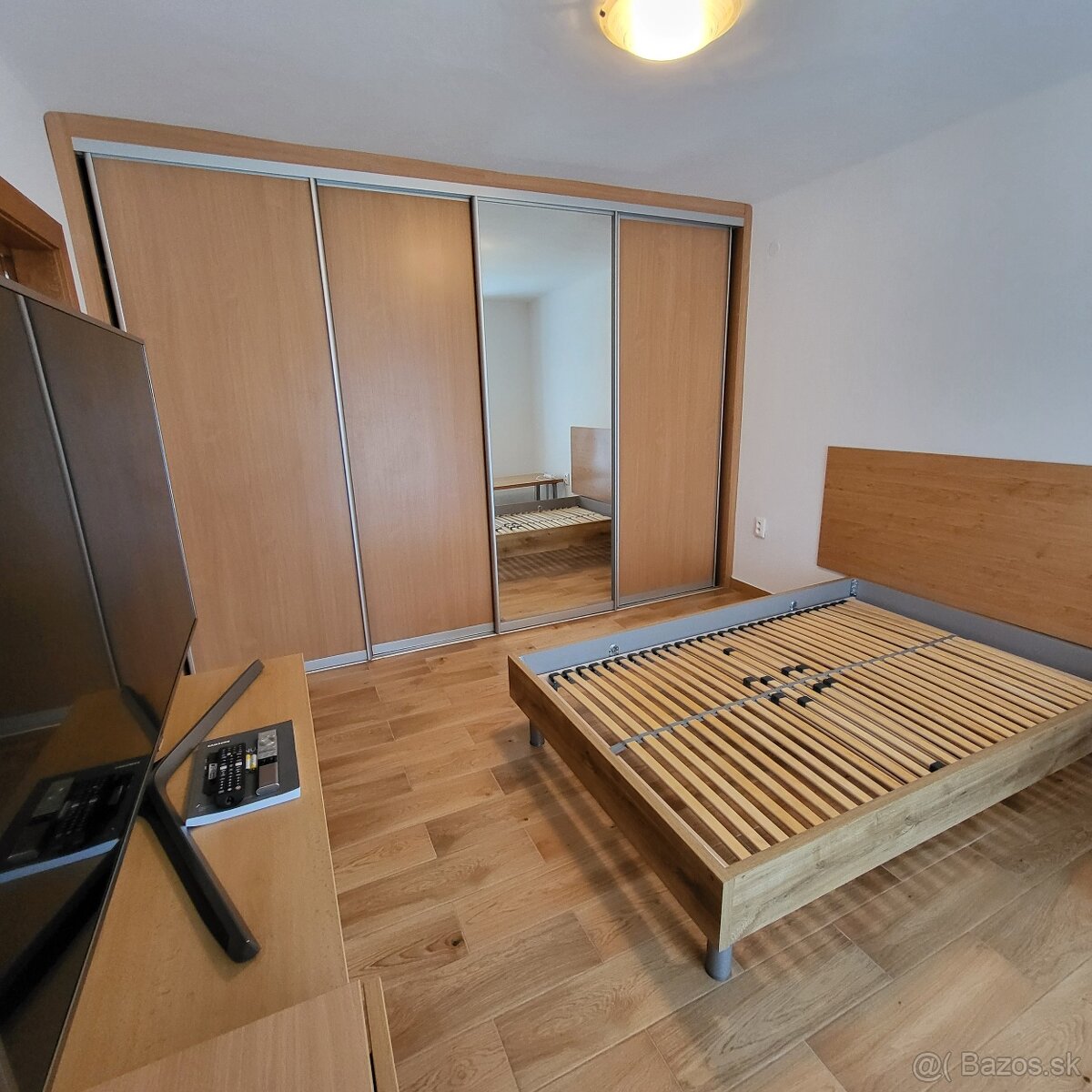 Prenájom 2 izbový byt, balkón na Štefánika (Staré sídlisko) - 10