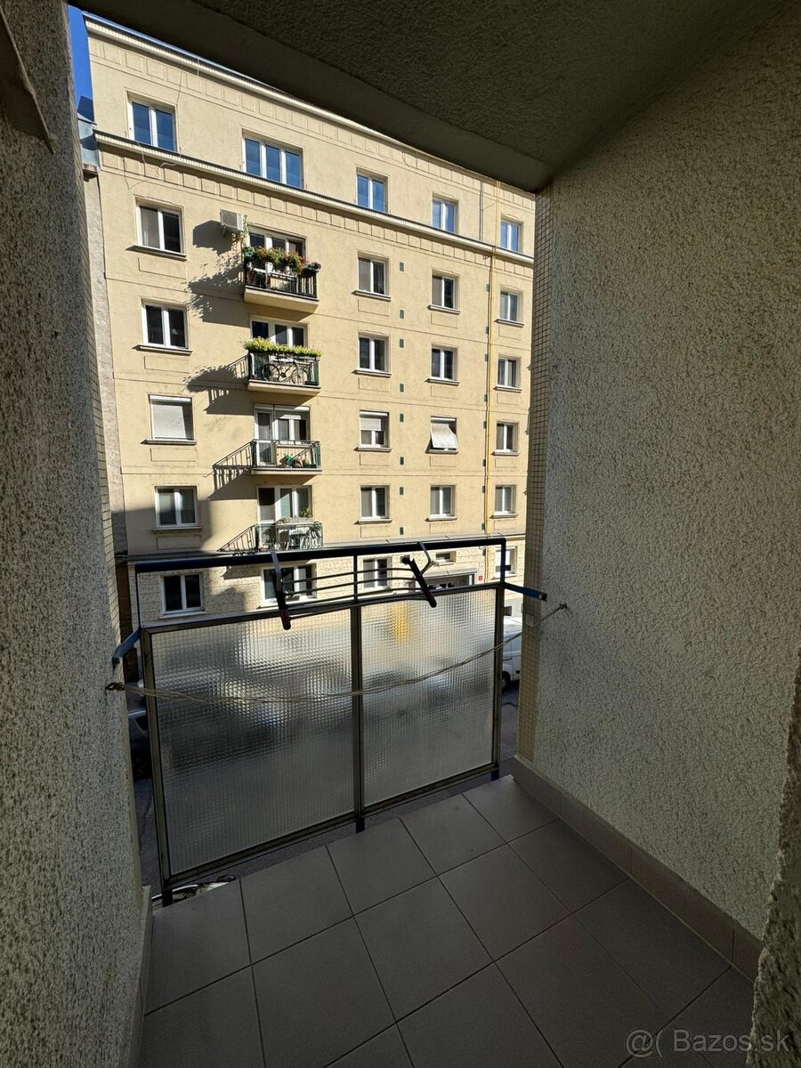 3 izb. byt, MEDENÁ ul. - 10