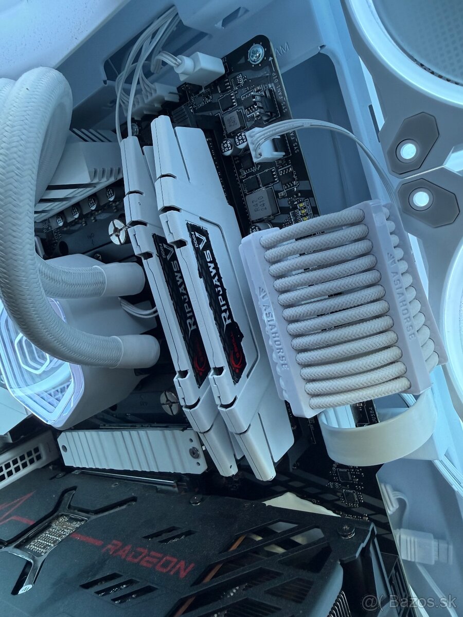 Herný PC Ryzen 5 5600, RX 6600 XT, 32gb RAM, 1TB SSD - 10