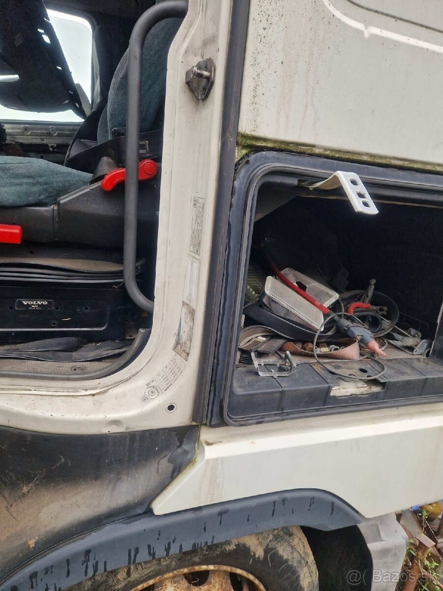 Volvo FH12 2002 - 10