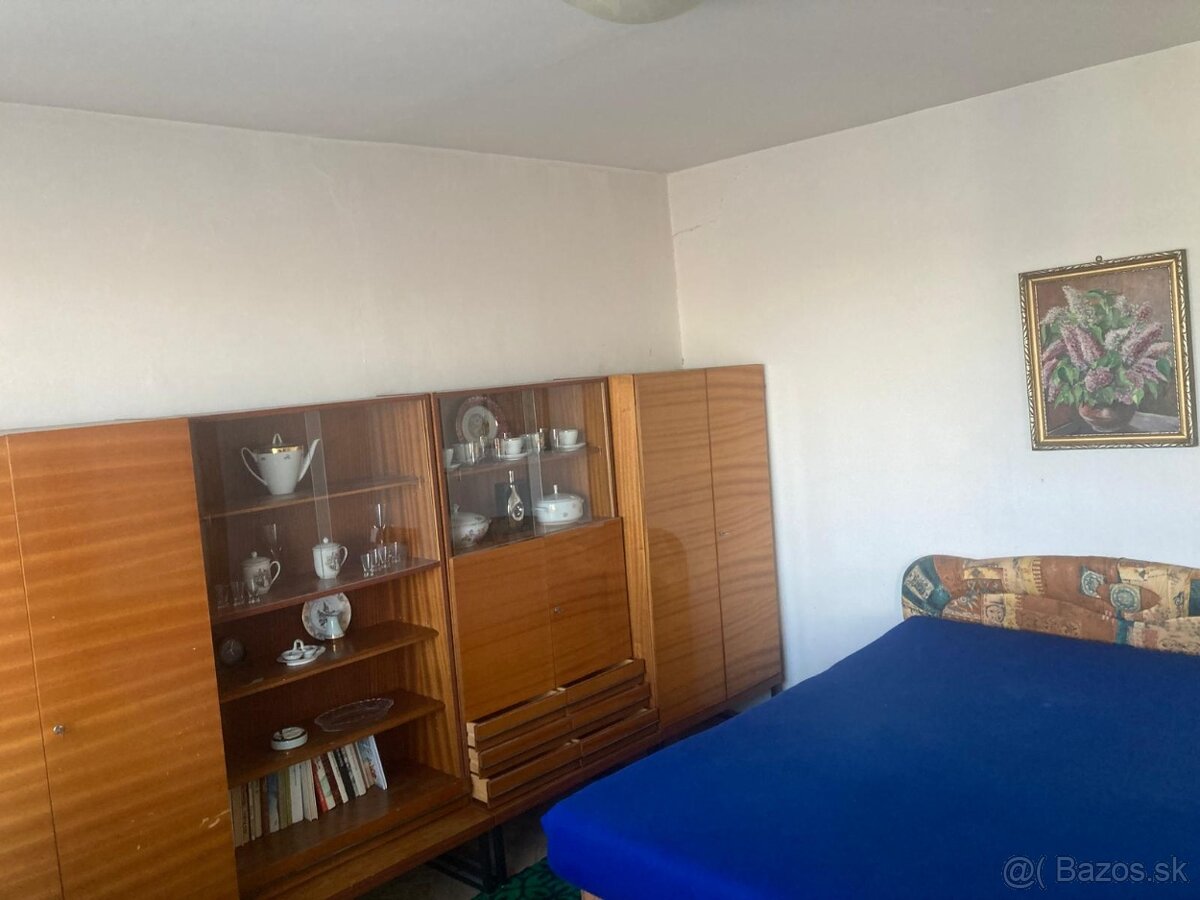 Prenajmem 3 izbový byt v centre - 10