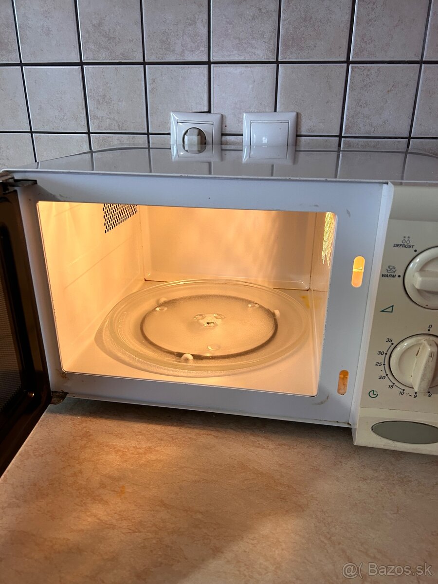 Kuchynská linka - 10