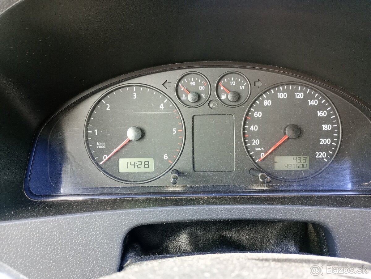 Dobrý den predam Volkswagen Tranporter T5 1.9TDI 75kW - 10