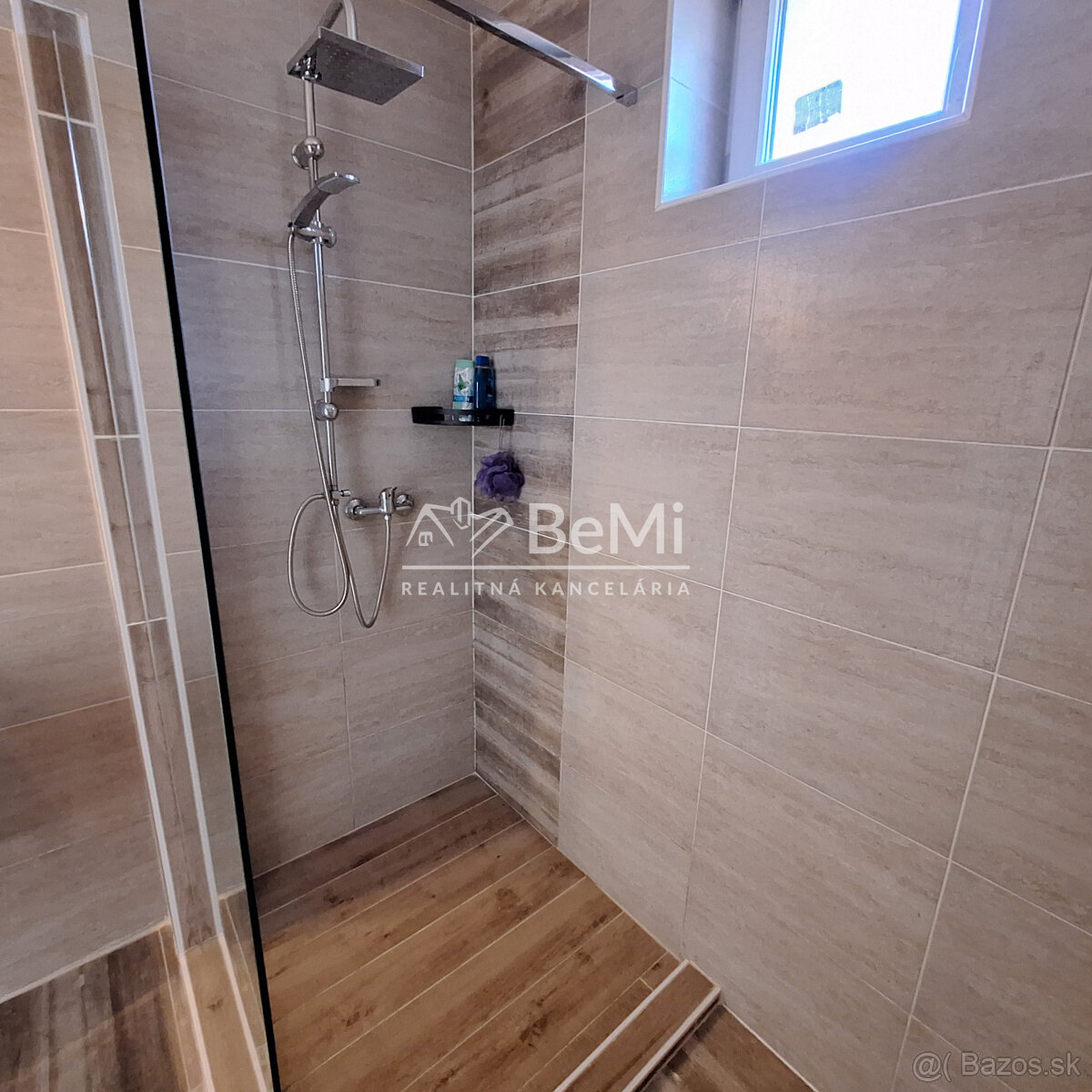 Krásny 3-izbový rodinný dom Horné Saliby ID 002-12-NIBA - 10