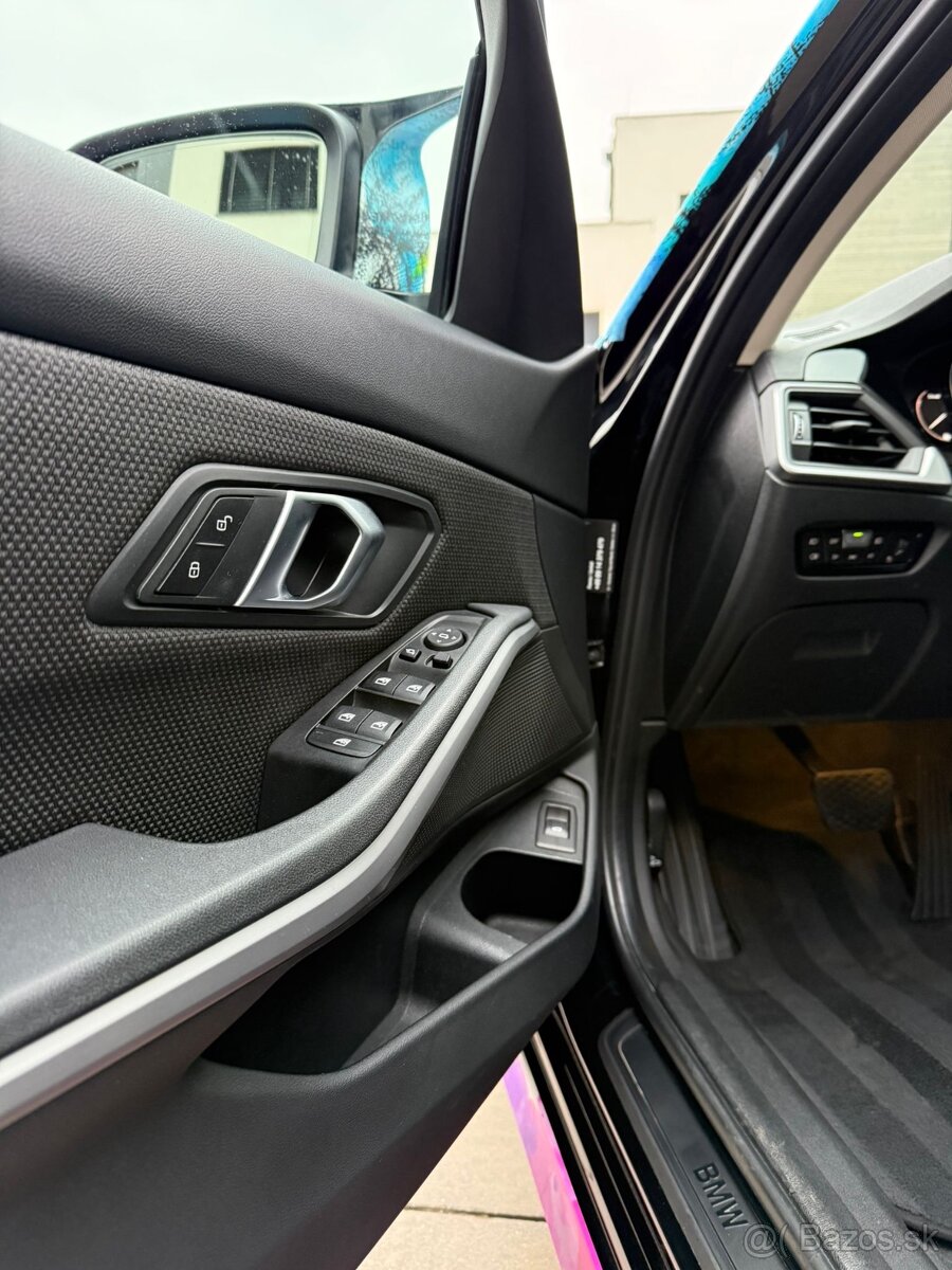 BMW 320d TOP STAV - 10
