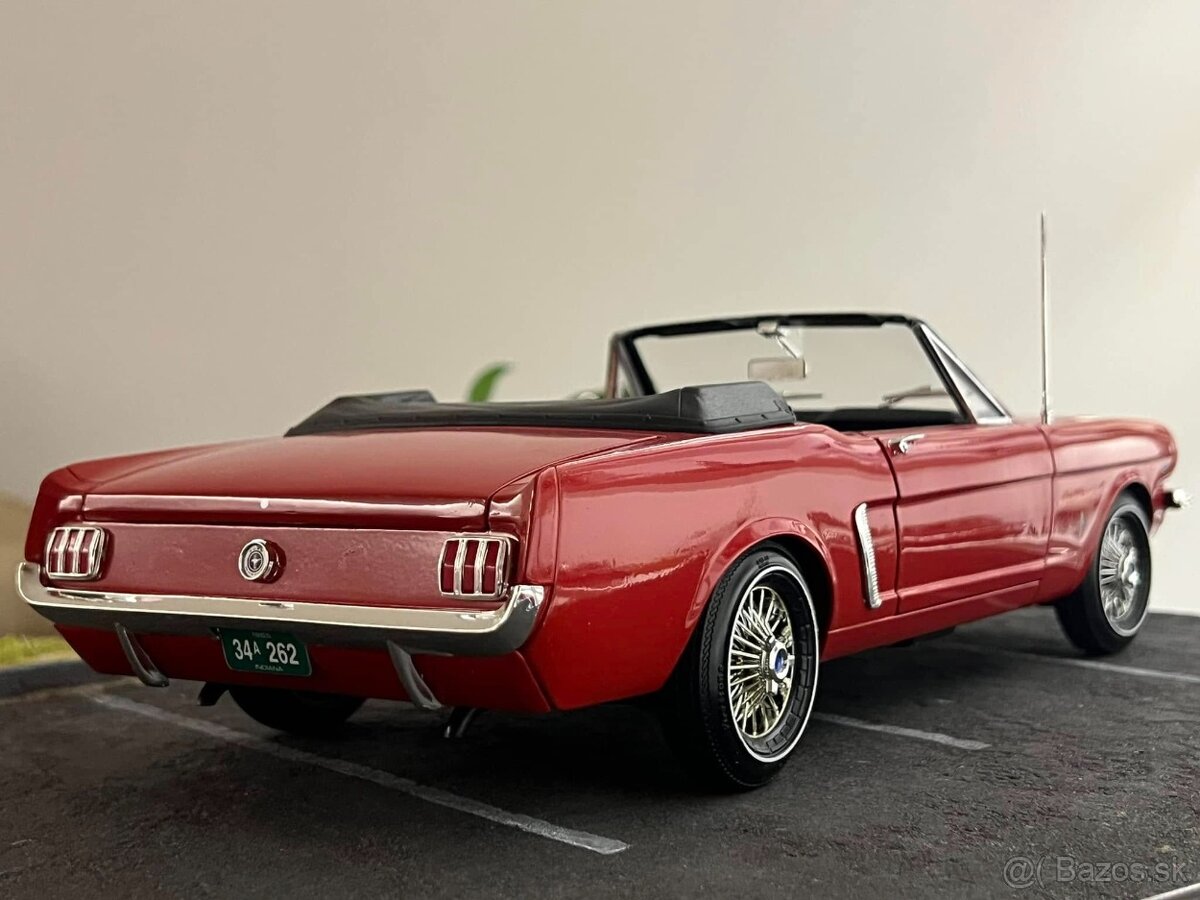 1:12 Ford Mustang 1/2 (1964) ERTL - 10