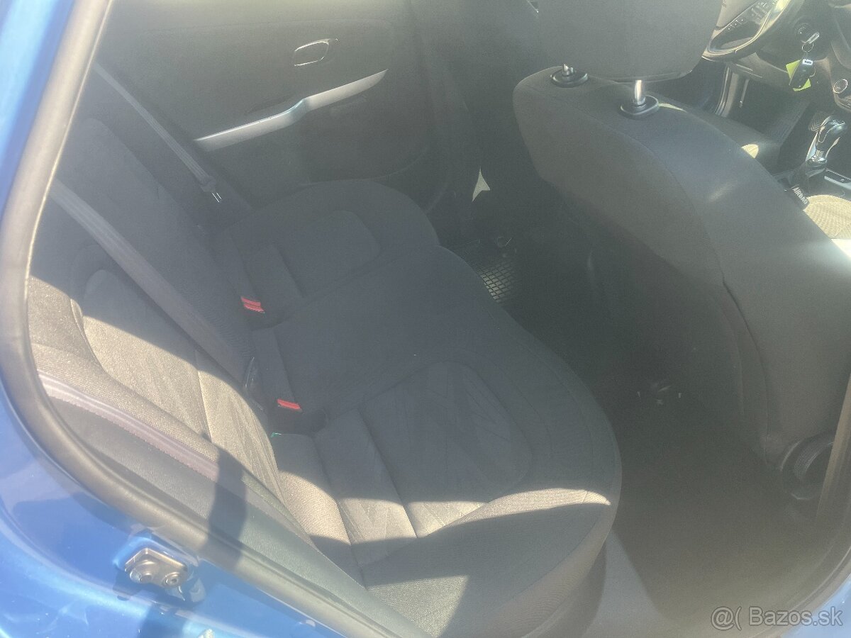 Kia Ceed 1.4 Crdi / 2014 - 10