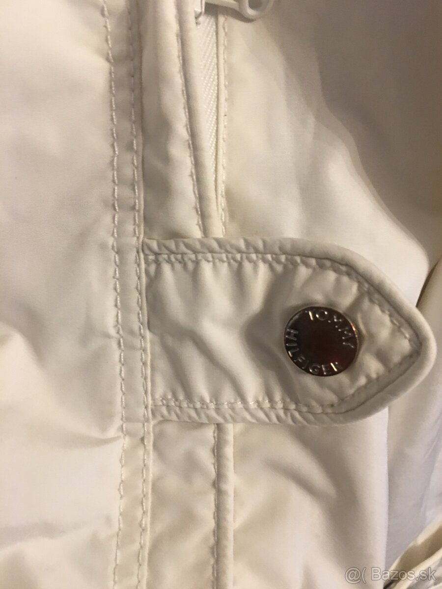 TOMMY HILFIGER originál snehobiela/damska bundicka L - 10