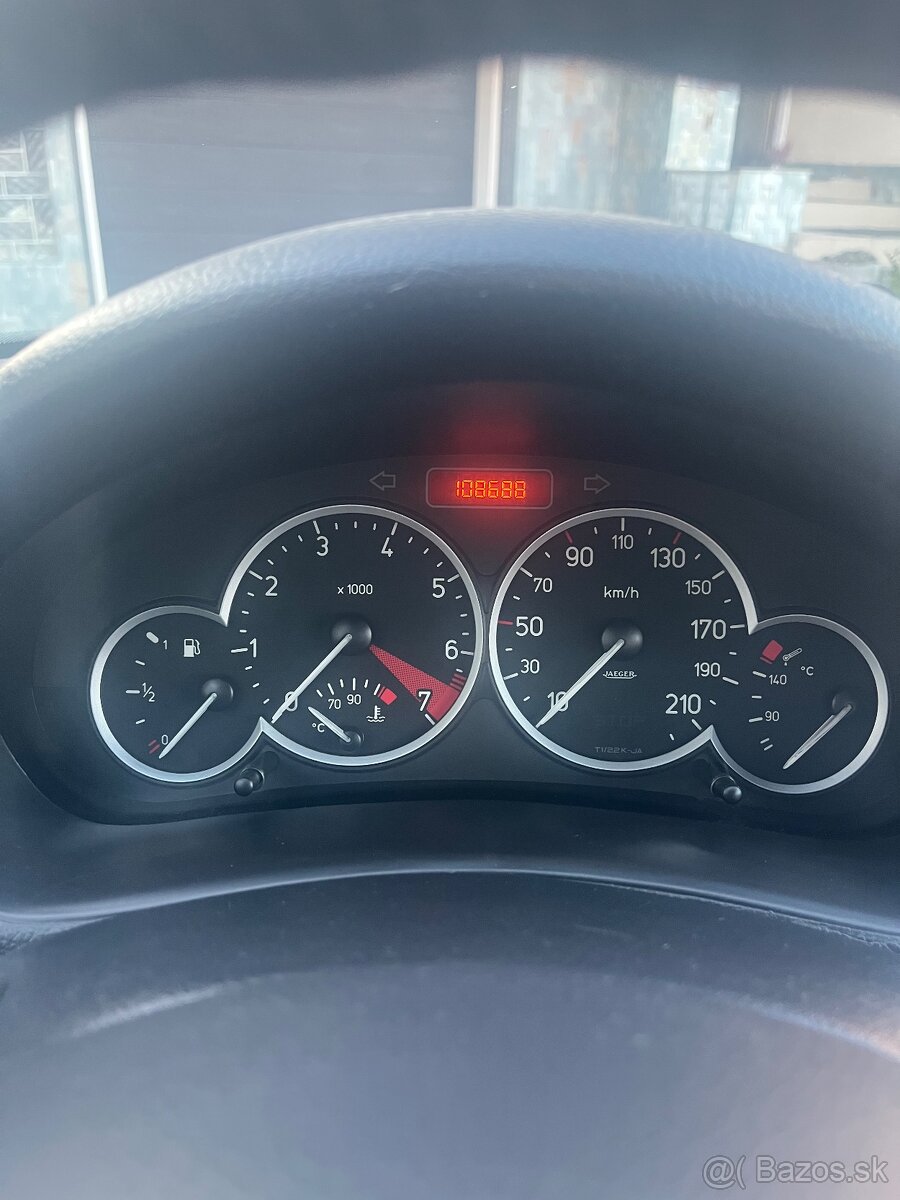 Peugeot 206. - 10