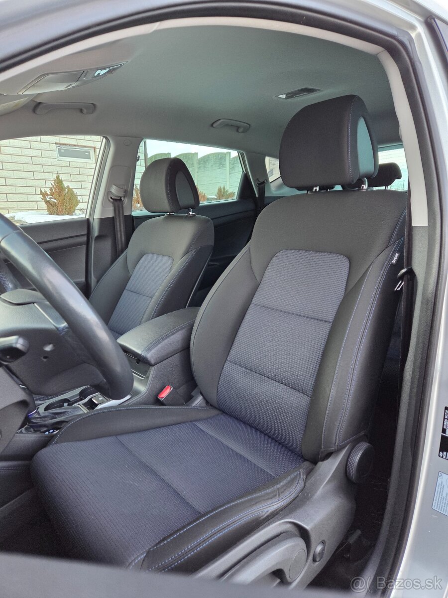 Hyundai Tucson 2.0CRDI 4x4 Automat - 10