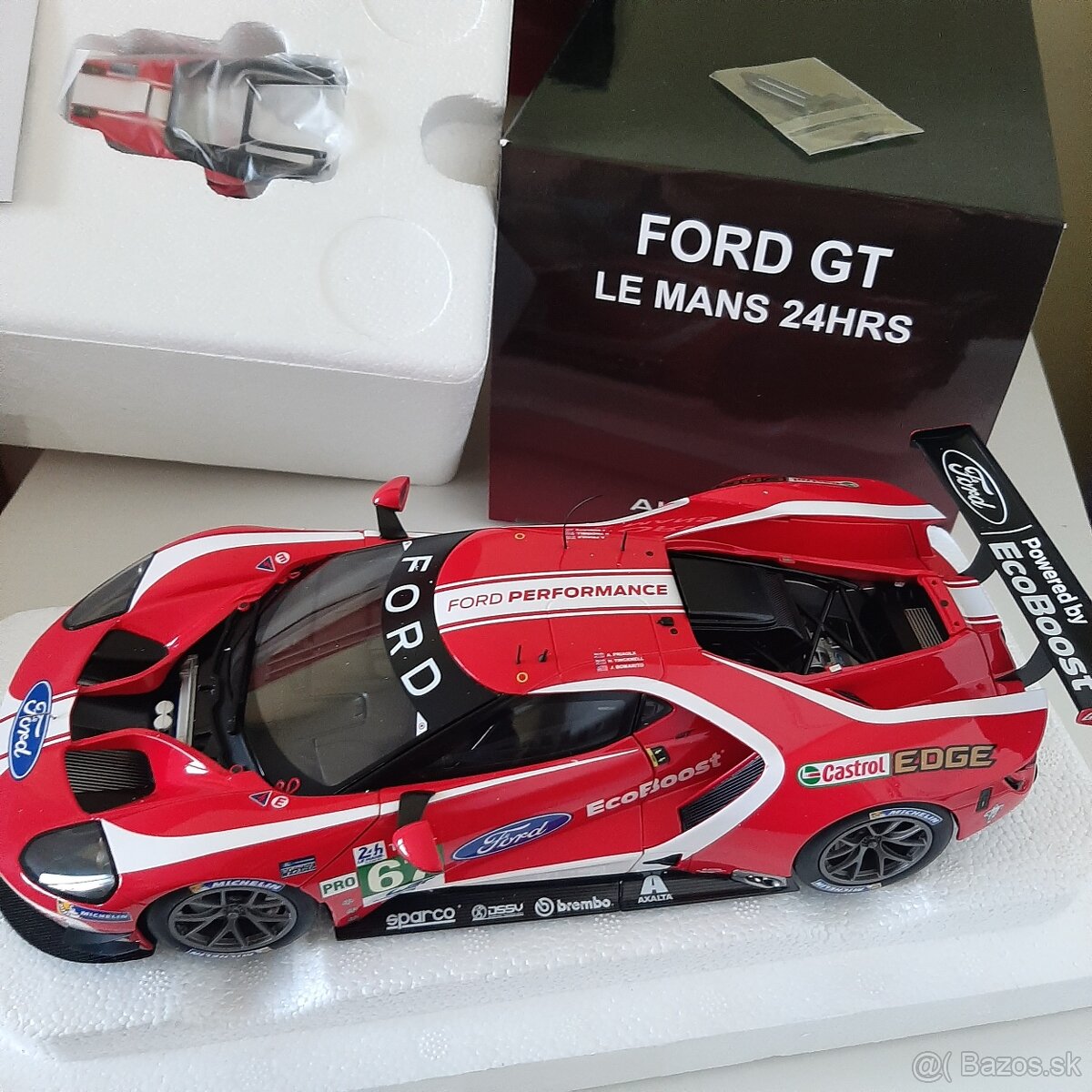 1:18 Autoart modely - 10