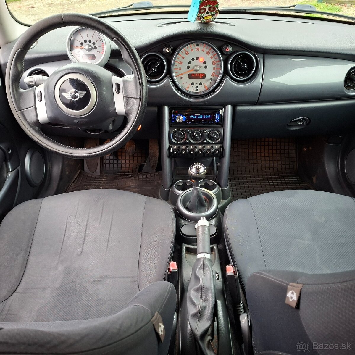 Mini Cooper R 50 1,6 85 KW - 10