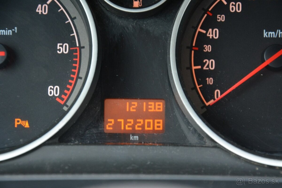 Opel Zafira Tourer 1.7 CDTi 7 miest - 10