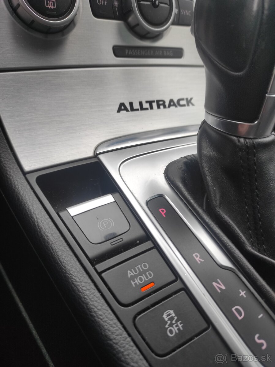 VW Passat Alltrack 130kw 4motion r.2013 - 10