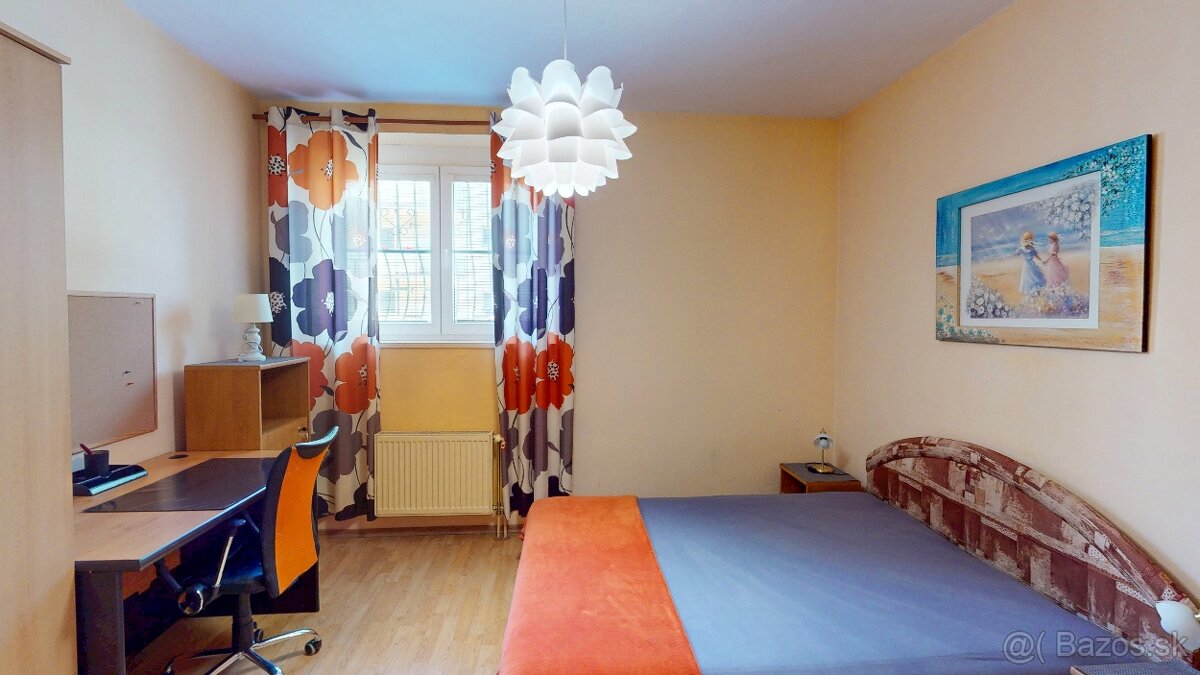 Priestranný 3 izb. byt na Juhu s parkovaním vo dvore - 10