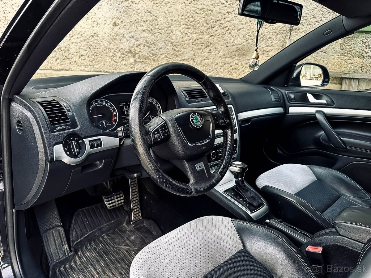 Škoda Octavia II Combi 2.0 TDI CR DPF RS DSG - 10