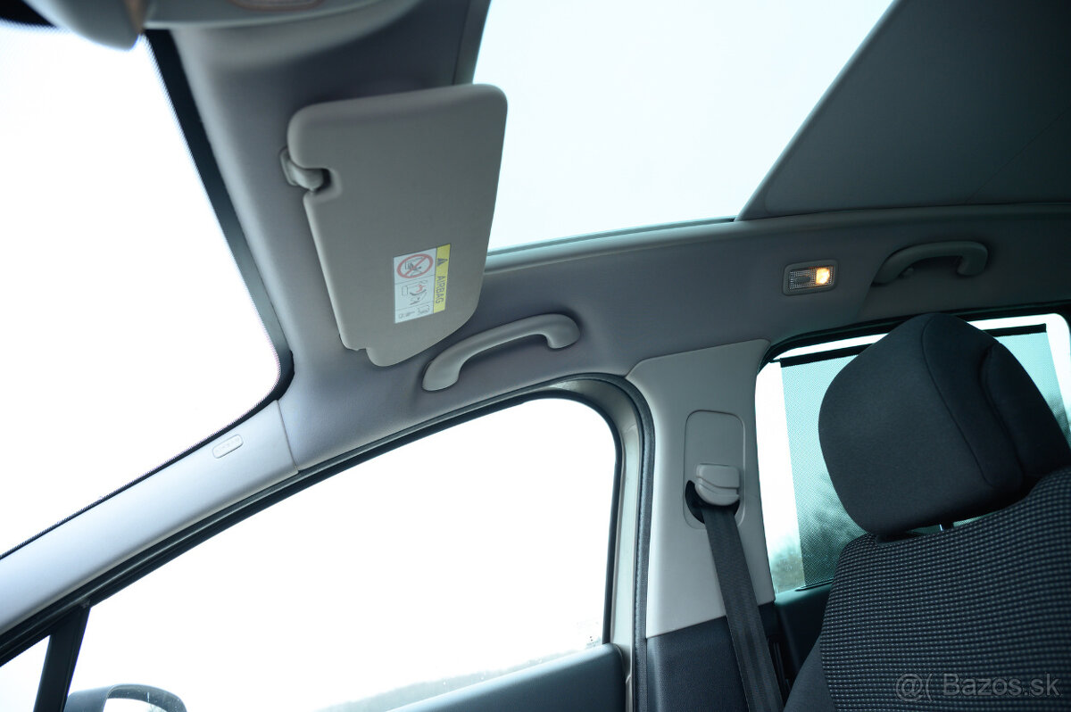 Peugeot 5008 diesel, 7 miestne - 10