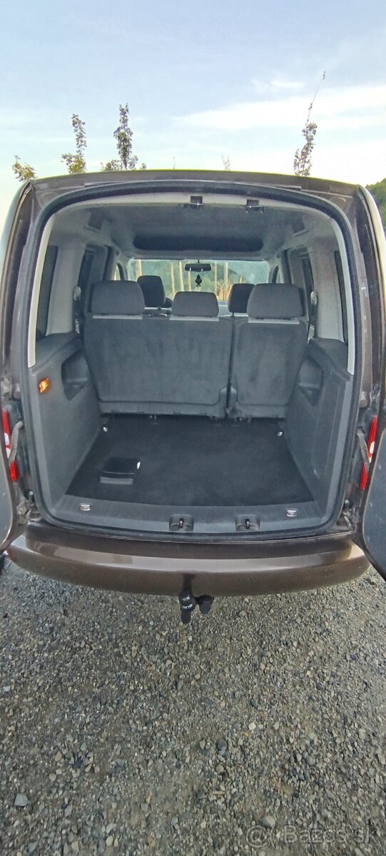 Volkswagen Caddy 2.0 tdi 103kw automat ZĽAVA - 10