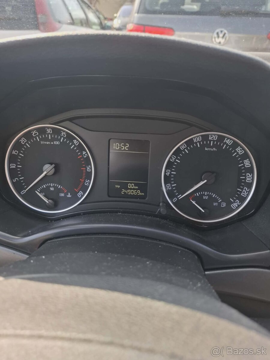 Škoda Octavia 2 facelift - 10