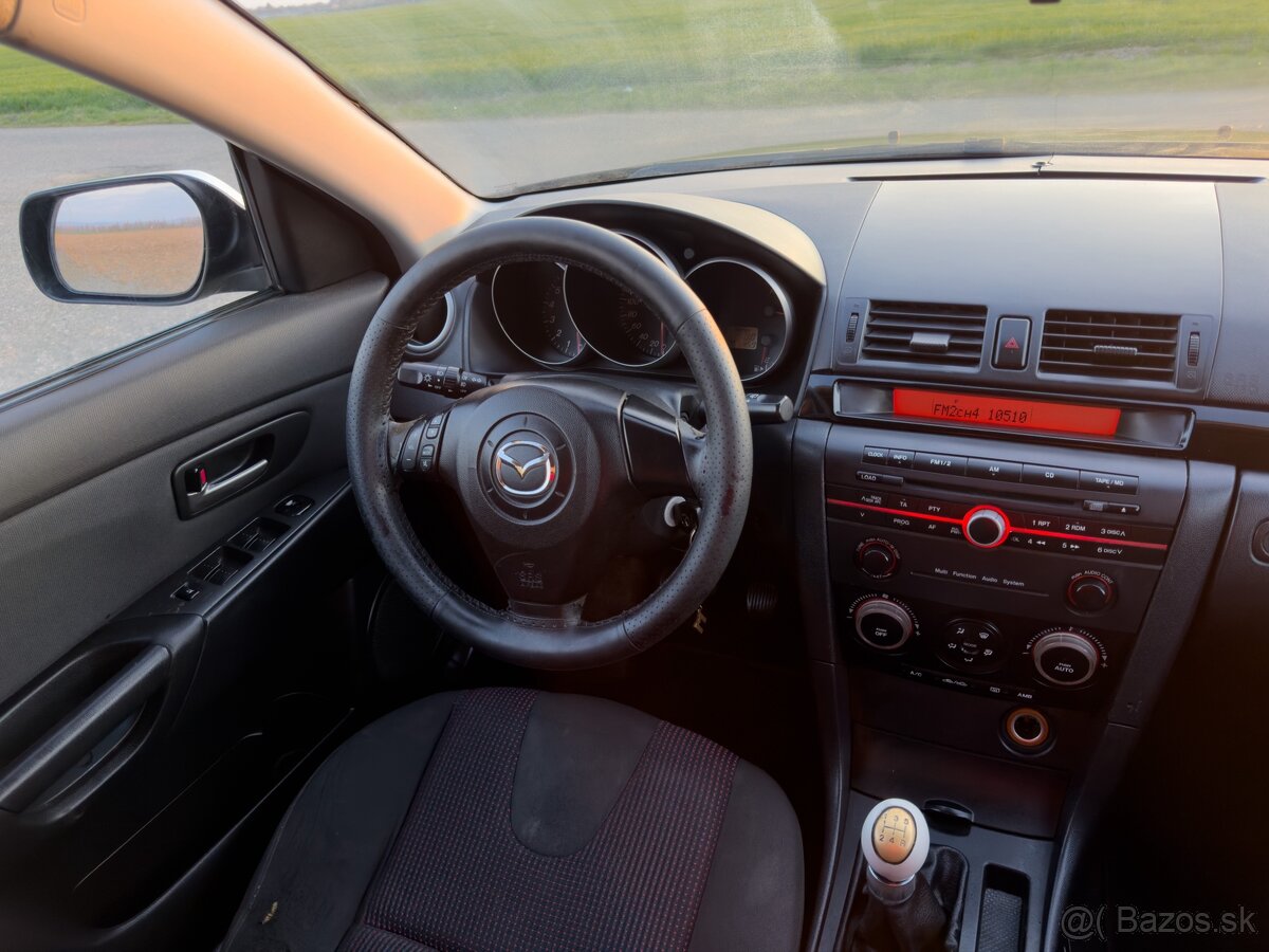 Mazda 3 1.6i benzín Comfort 77kW - 10