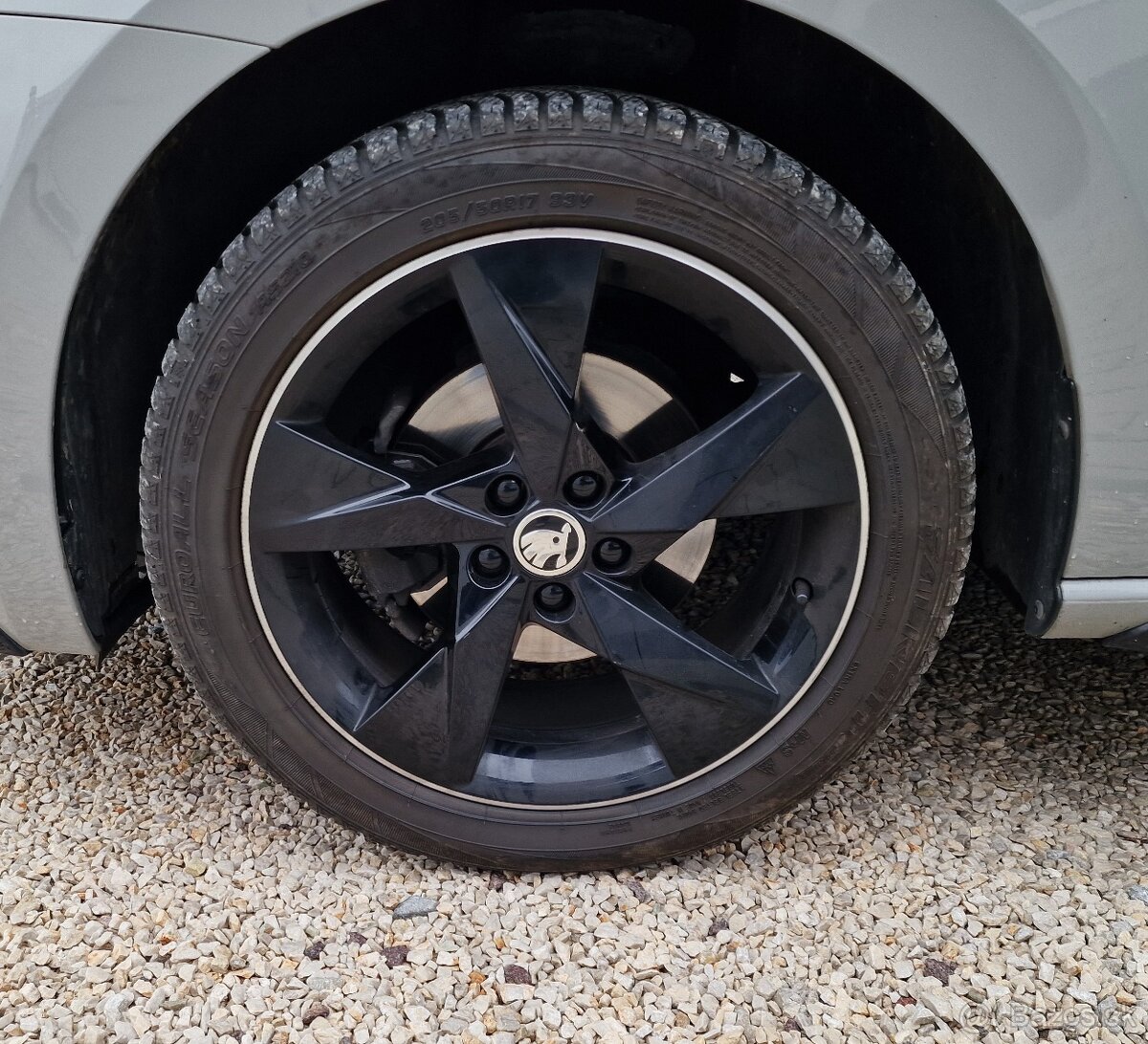 ŠKODA SCALA 1.6 TDI MONTE CARLO DSG - 10