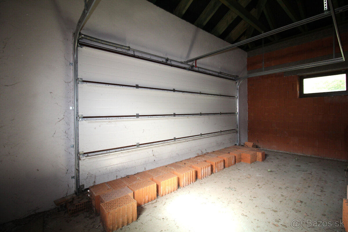 EXKLUZÍVNE Predaj rodinný dom Trstice - 10