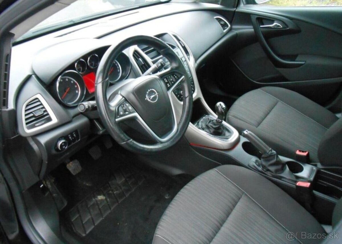 Opel Astra 1,6 85 kW KLIMA Serviska benzín - 10