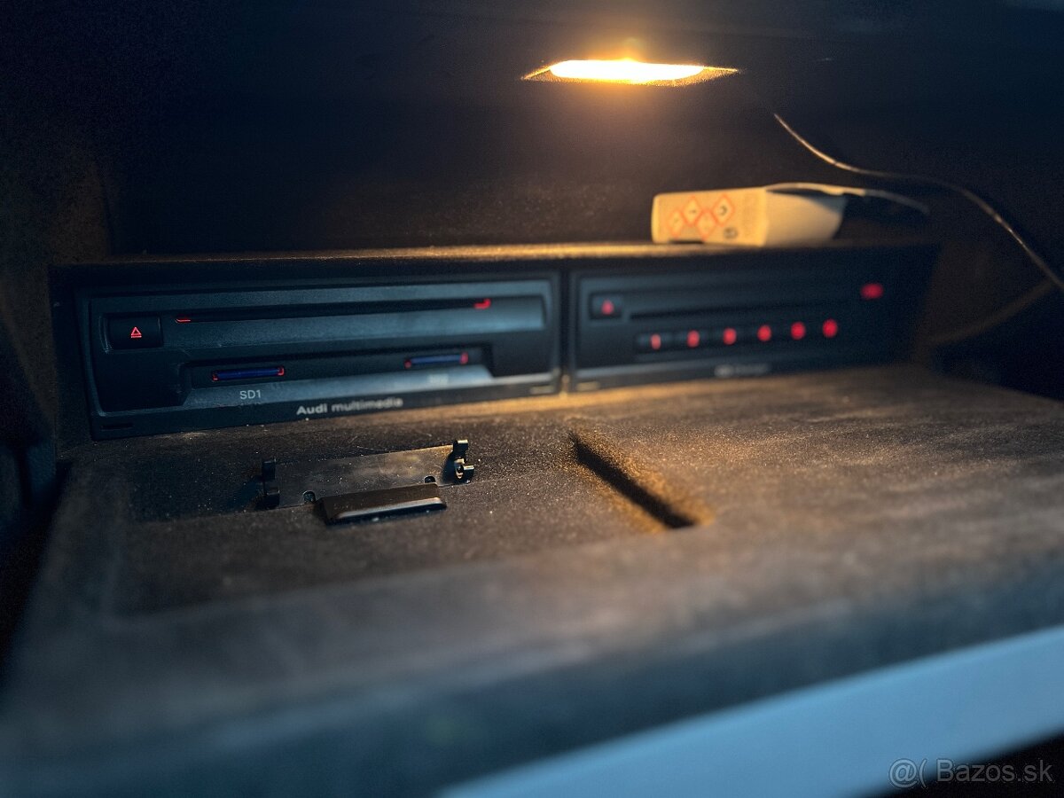 Audi A6 3.0 TDI QUATTRO avant - 10