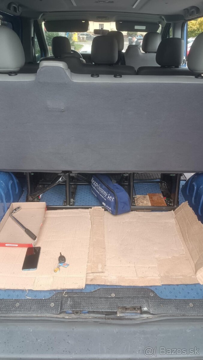 Opel Vivaro 2,0 9 miest ŤZ - 10