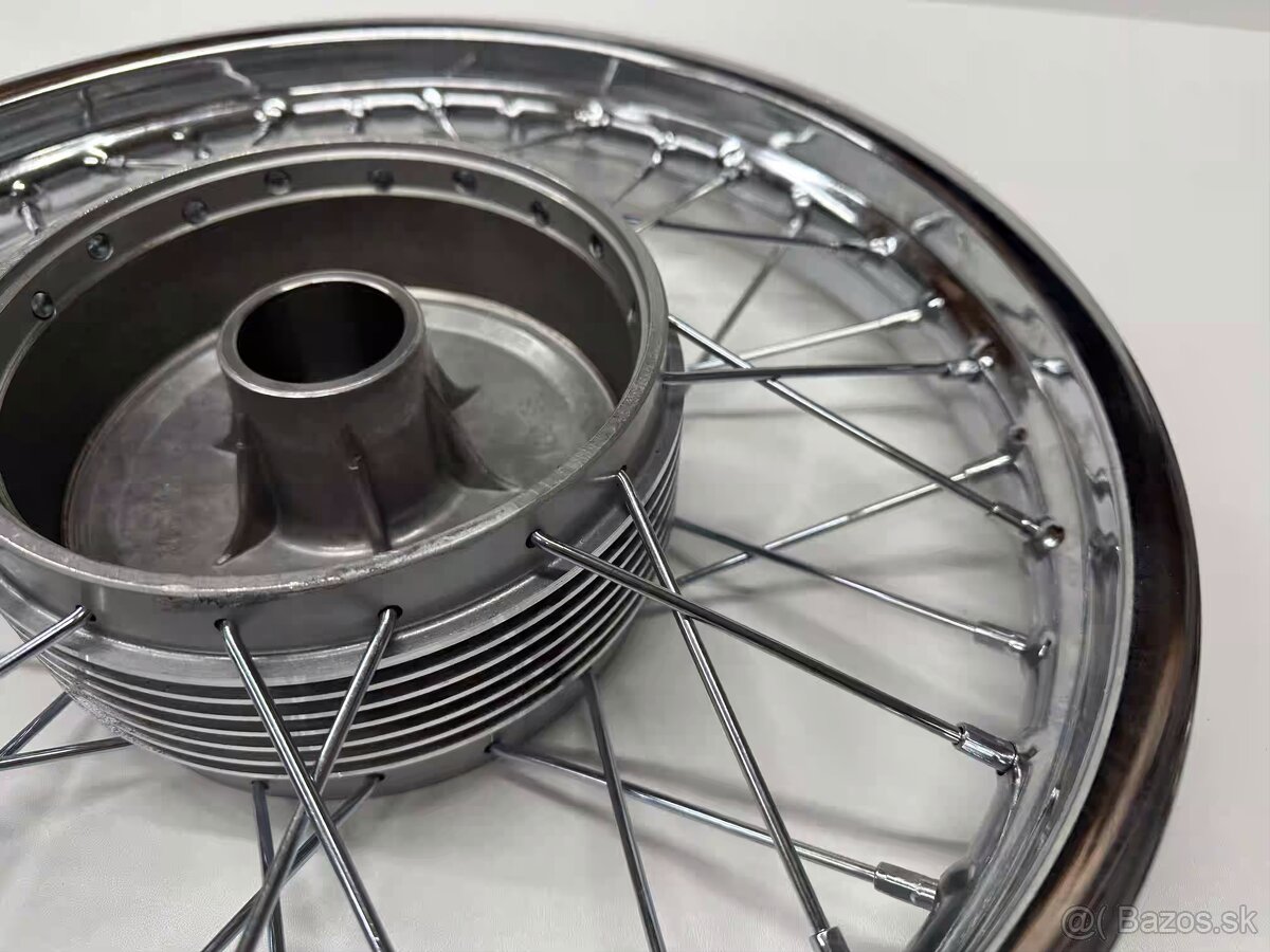 Predám nové koleso 16" komplet ráfik výplet stred JAWA - 10