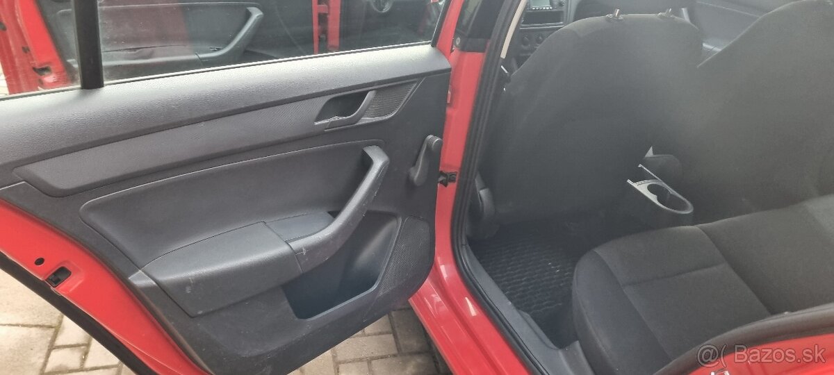 Skoda Rapid 1.2 tsi 63 kW - 10